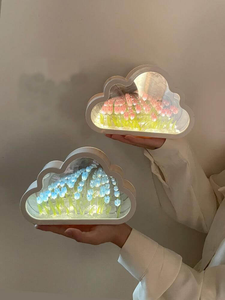 Infinite Cloud Mirror Tulips